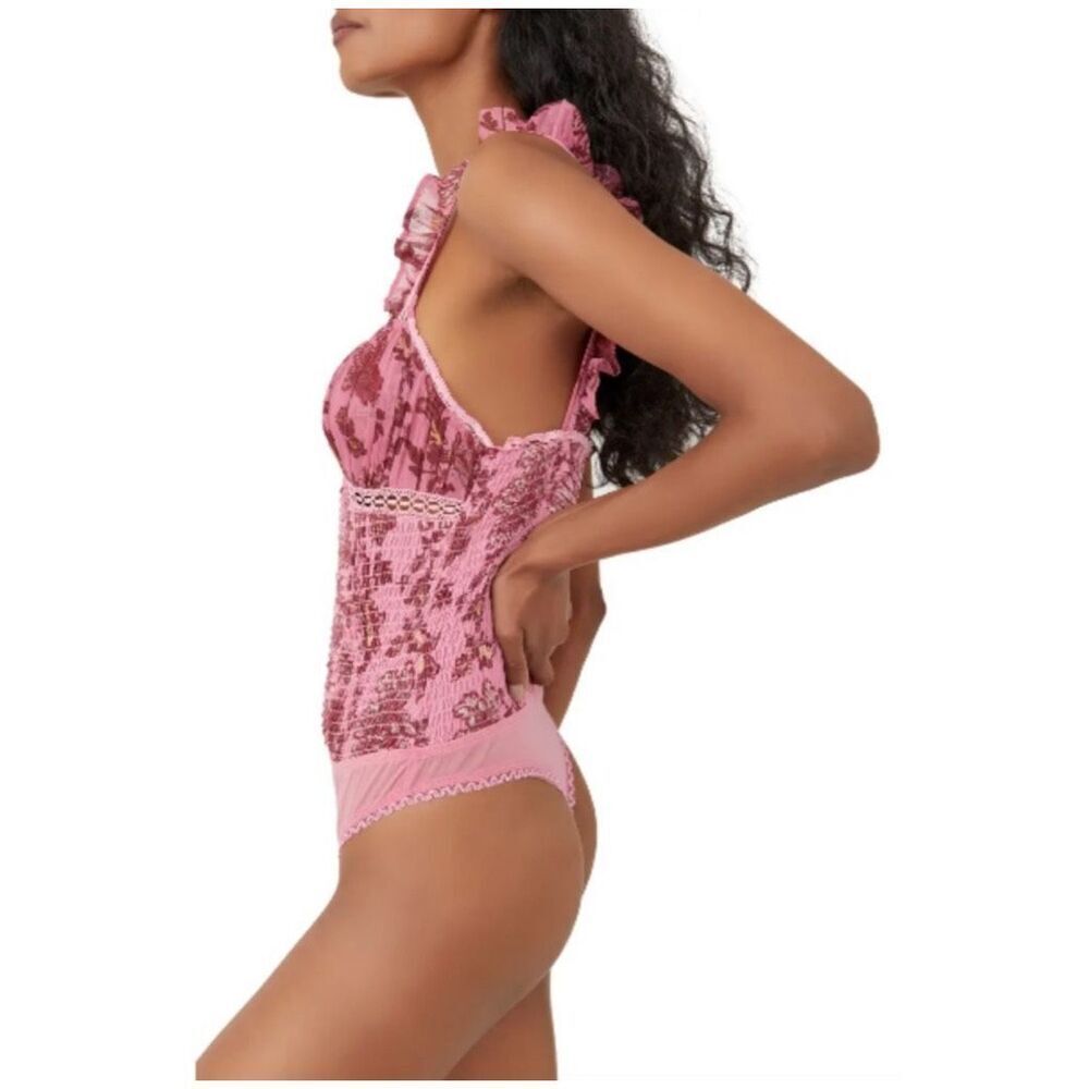 FREE PEOPLE Weekend Plans Pink Smocked Floral Ruffle Bodysuit - Picture 4 of 16